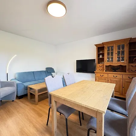 Familien-apartment Bodanum Für 4 Personen - Mit Eigener Terrasse - Naturnahe Ortsrandlage - Arbeitsplatz Mit Vdsl - 10 Min Zum Nürburgring *