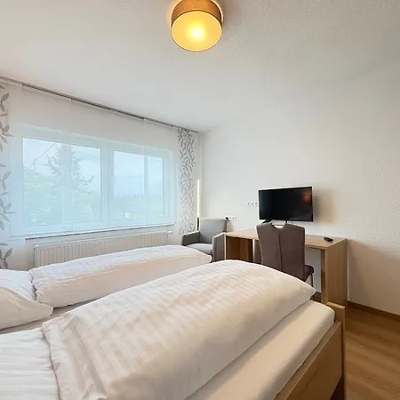 Familien-apartment Bodanum Für 4 Personen - Mit Eigener Terrasse - Naturnahe Ortsrandlage - Arbeitsplatz Mit Vdsl - 10 Min Zum Nürburgring Bodenbach