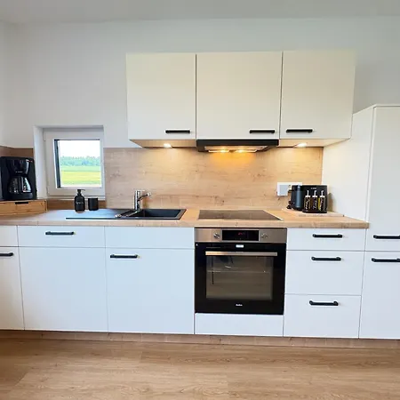 Familien-apartment Bodanum Für 4 Personen - Mit Eigener Terrasse - Naturnahe Ortsrandlage - Arbeitsplatz Mit Vdsl - 10 Min Zum Nürburgring