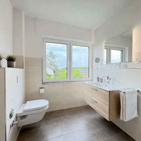Lejlighed Familien-apartment Bodanum Fuer 4 Personen - Mit Eigener Terrasse - Naturnahe Ortsrandlage - Arbeitsplatz Mit Vdsl - 10 Min Zum Nuerburgring