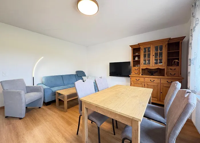 Familien-apartment Bodanum Fuer 4 Personen - Mit Eigener Terrasse - Naturnahe Ortsrandlage - Arbeitsplatz Mit Vdsl - 10 Min Zum Nuerburgring *