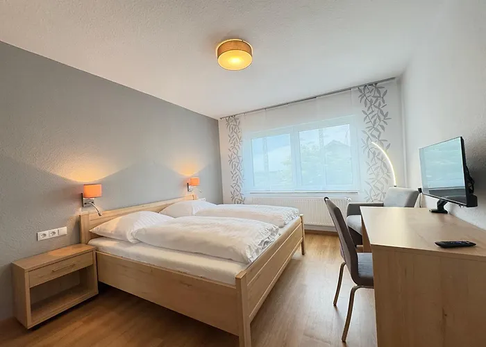 Familien-apartment Bodanum Für 4 Personen - Mit Eigener Terrasse - Naturnahe Ortsrandlage - Arbeitsplatz Mit Vdsl - 10 Min Zum Nürburgring * Bodenbach