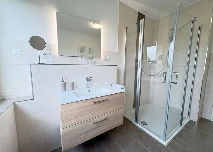 Apartamento Familien-apartment Bodanum Für 4 Personen - Mit Eigener Terrasse - Naturnahe Ortsrandlage - Arbeitsplatz Mit Vdsl - 10 Min Zum Nürburgring Bodenbach